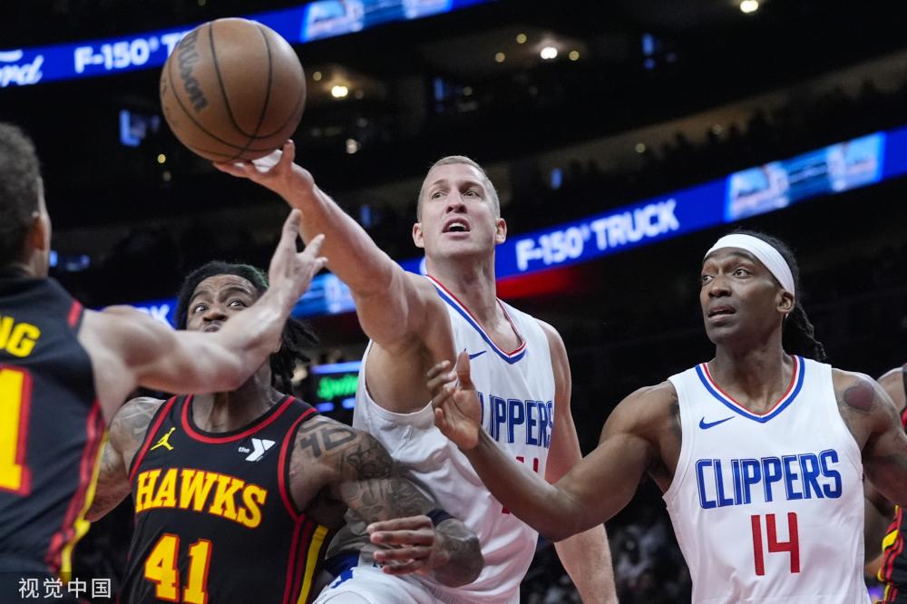 斩获了多项 斩获了多项