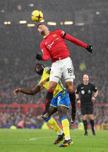 赛后接受采 赛后接受采